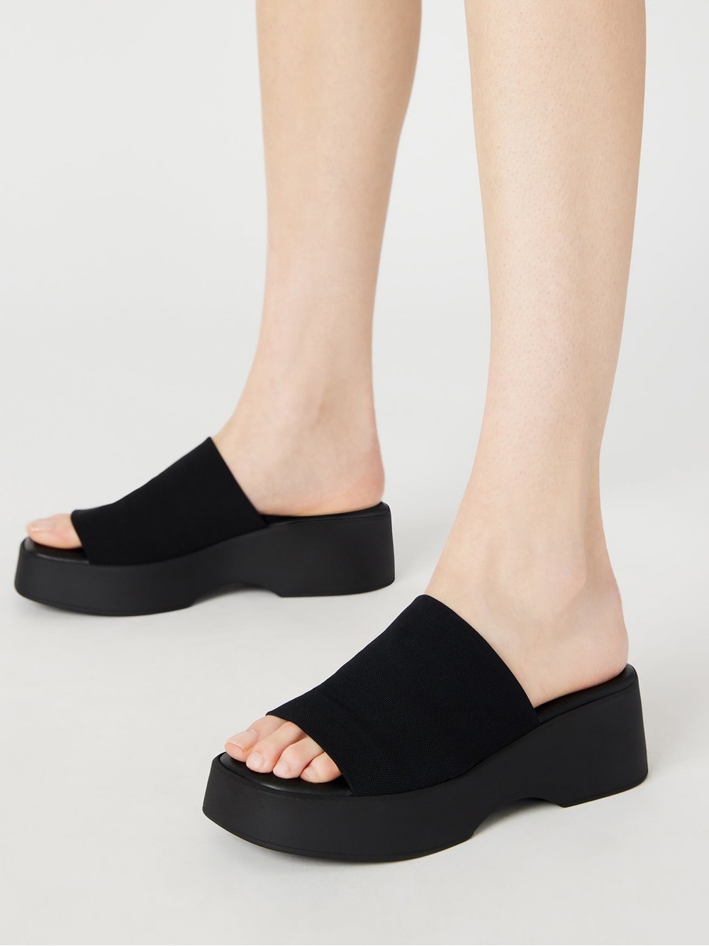 Steve Madden Black Platform Slides - Picture 2 of 5